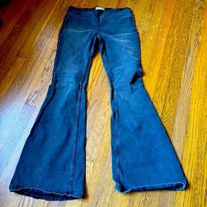 Free People skinny stretch bell bottoms size 30r